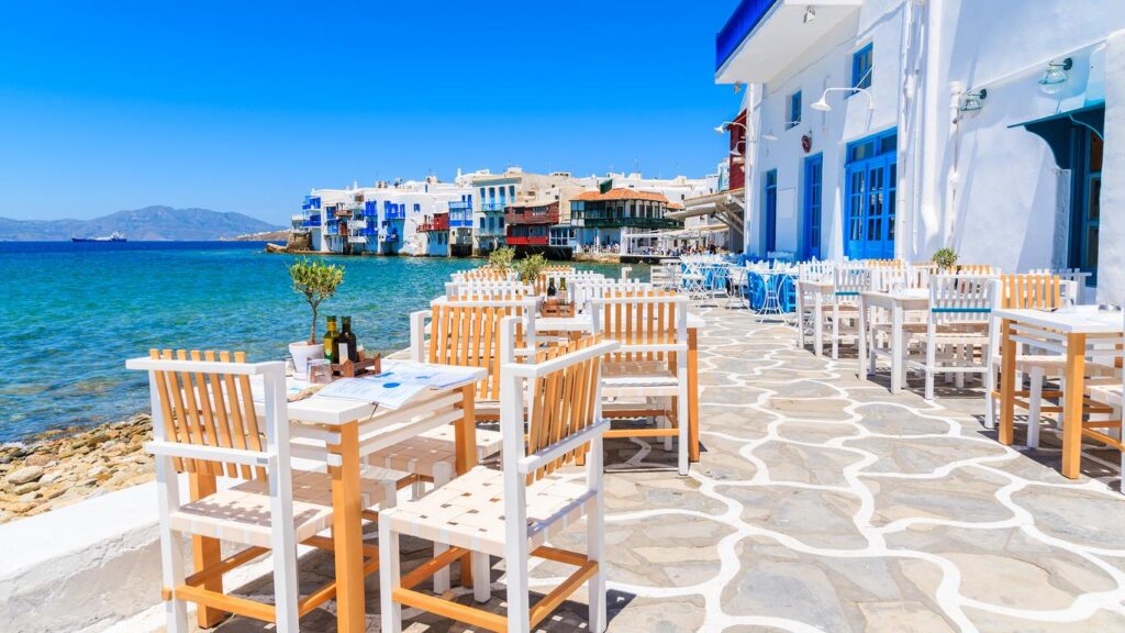 Mykonos: your Gateway to Extraordinary Experiences